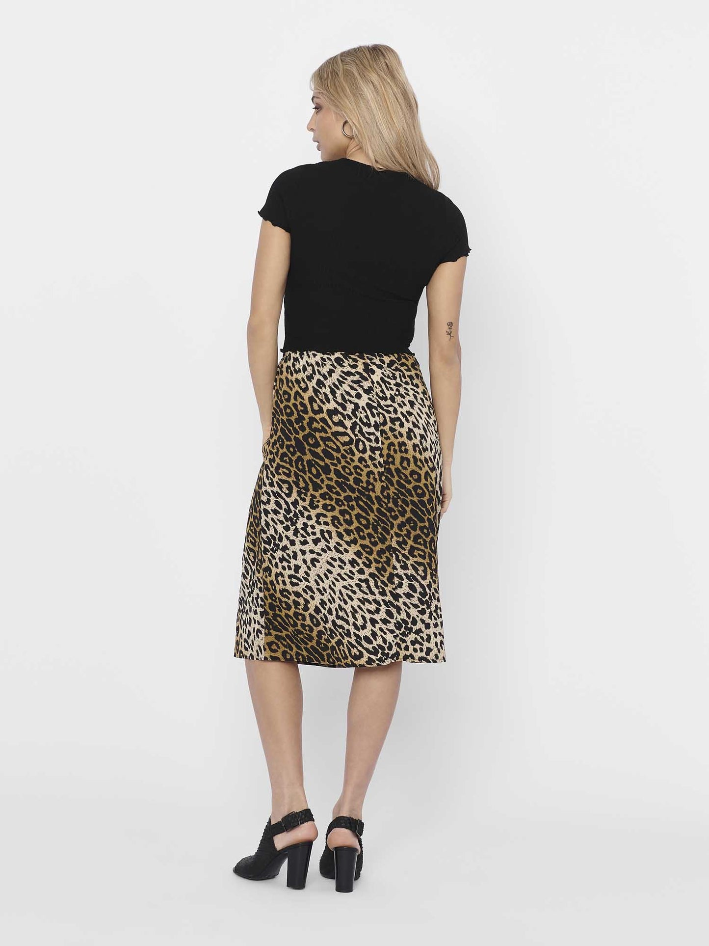 Only Onlemma, t-shirt maniche corte unisex adulto nera versatile e comoda