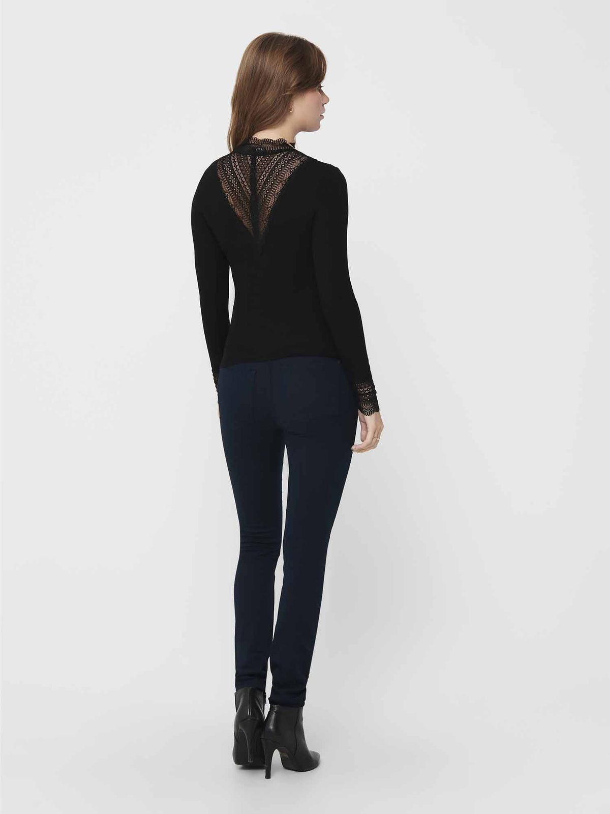 Only Tilde, t-shirt maniche corte da donna nera