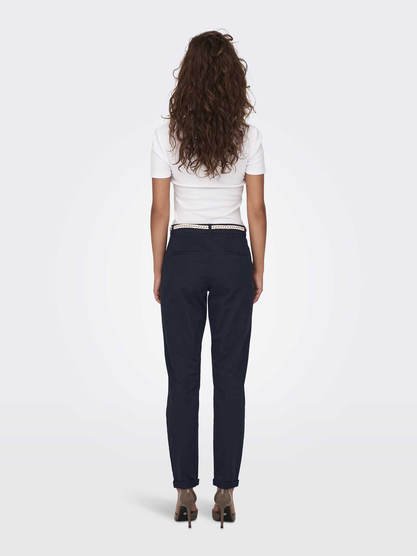 Only Biana pantaloni chino regular fit da donna in blu
