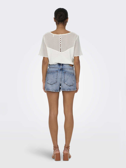 Shorts Only Kelly in denim chiaro da donna con cintura
