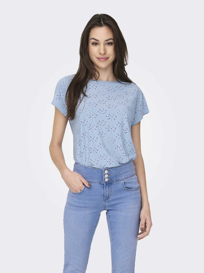 T-shirt maniche corte Only donna con dettagli in pizzo azzurra