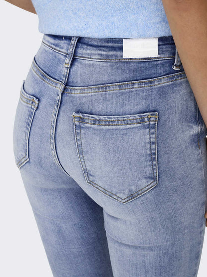Jeans donna Only dal taglio moderno in denim medio