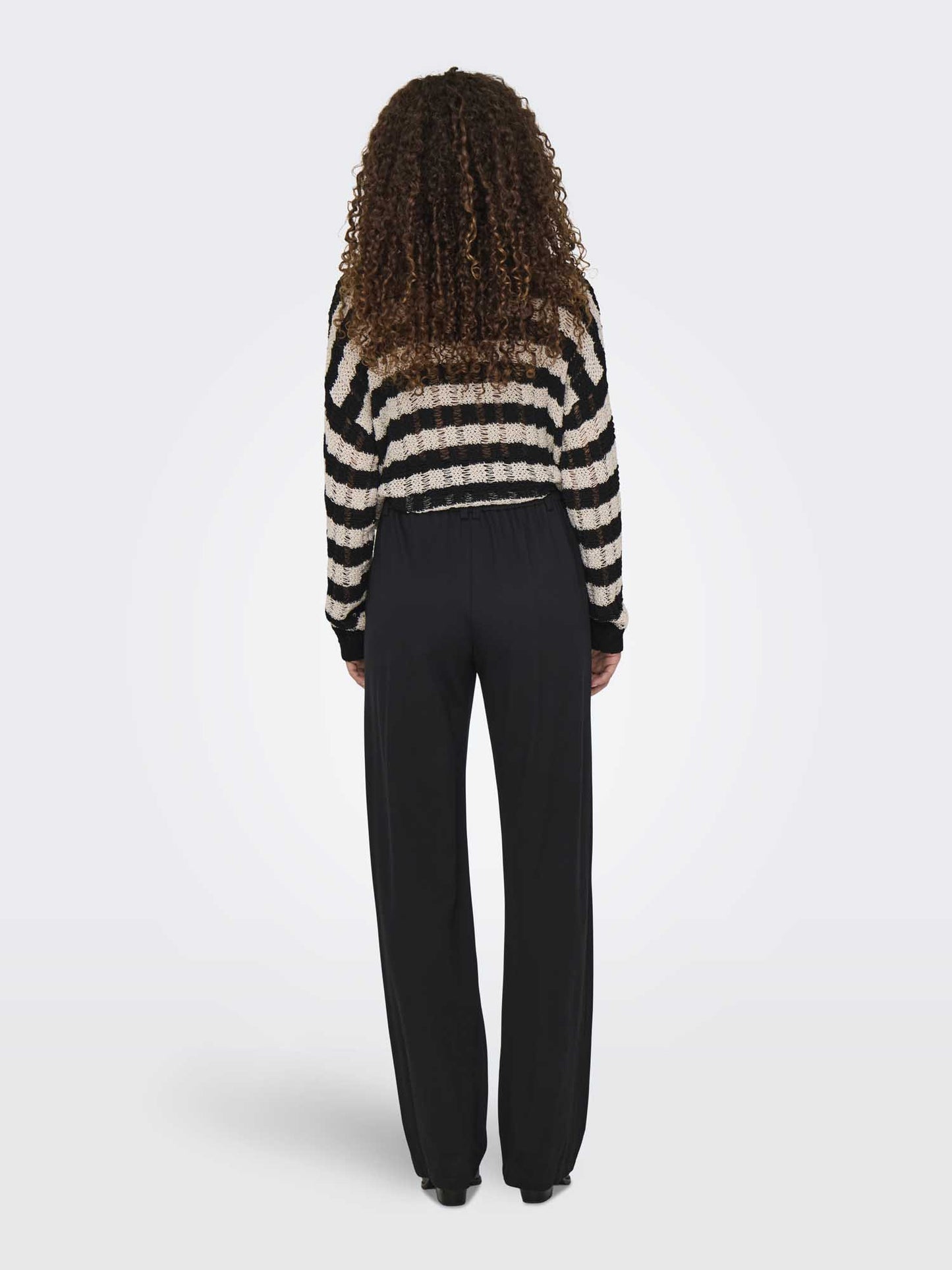 Pantaloni wide leg con vita alta neri da donna Only per ufficio