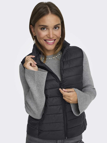 Gilet imbottito leggero Only Tahia nero da donna