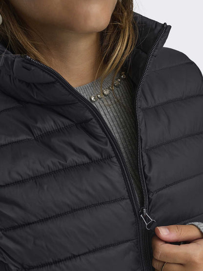 Gilet imbottito leggero Only Tahia nero da donna