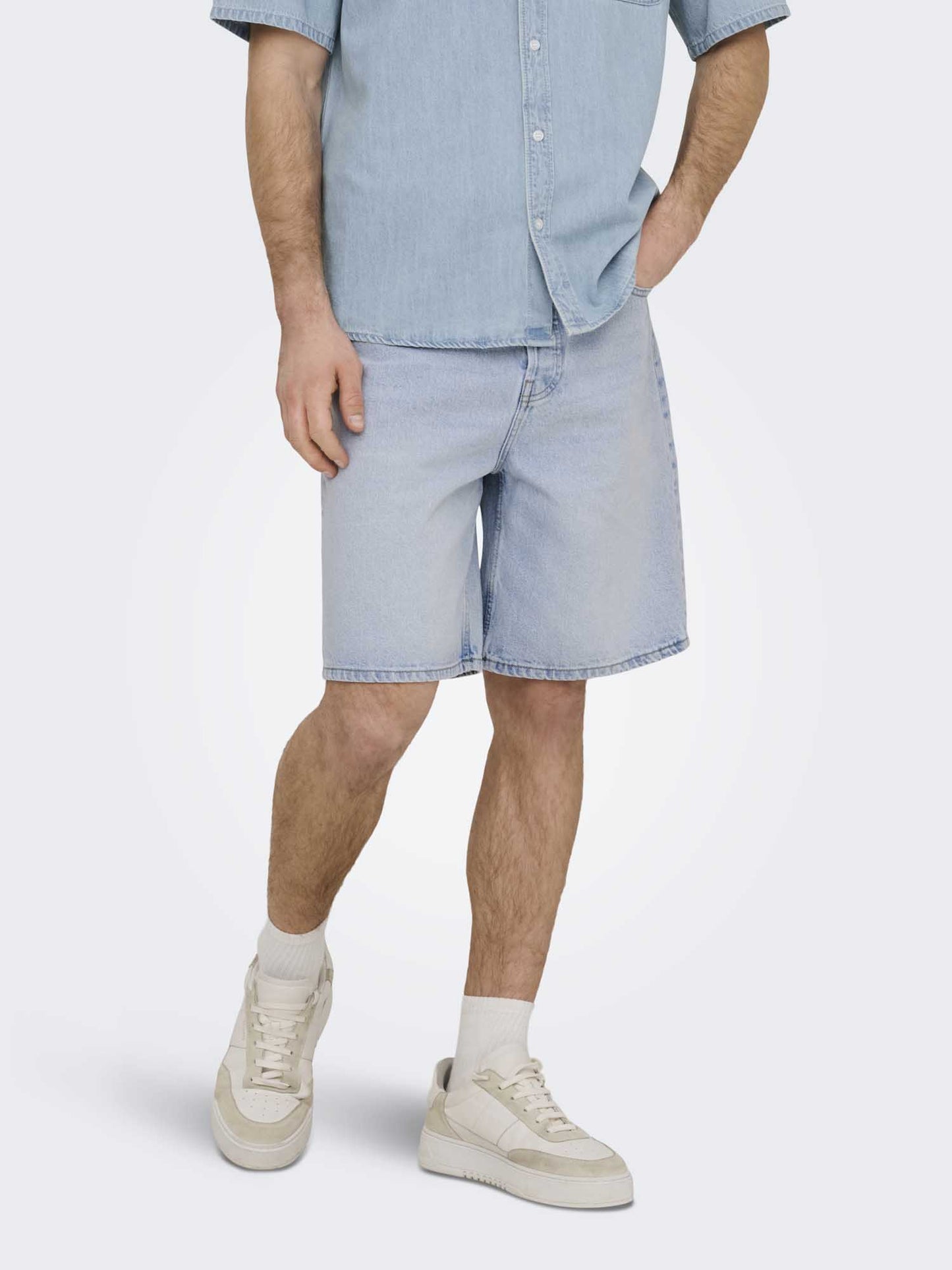 Short baggy Onsfive in denim chiaro unisex