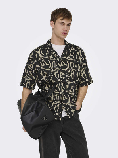 Camicia uomo Only & Sons Harvi in nero per la primavera-estate