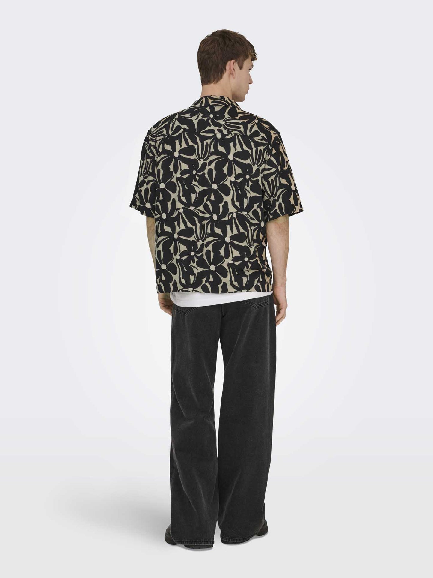 Camicia uomo Only & Sons Harvi in nero per la primavera-estate