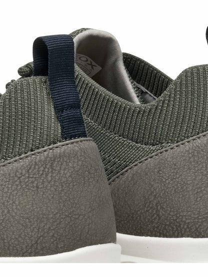 Geox Spherica, sneakers casual verde scuro da uomo con soletta estraibile
