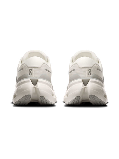 On cloudrunner 3 scarpa running da uomo bianco