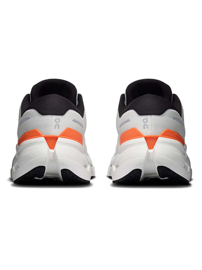 On Cloudrunner 3, scarpa da uomo bianca