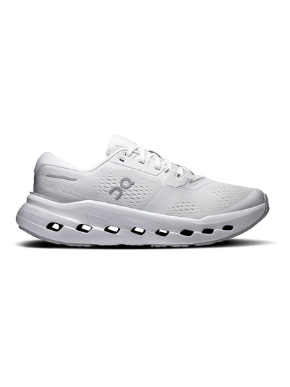 On Cloudrunner 3, scarpa running donna bianca leggera e stabile