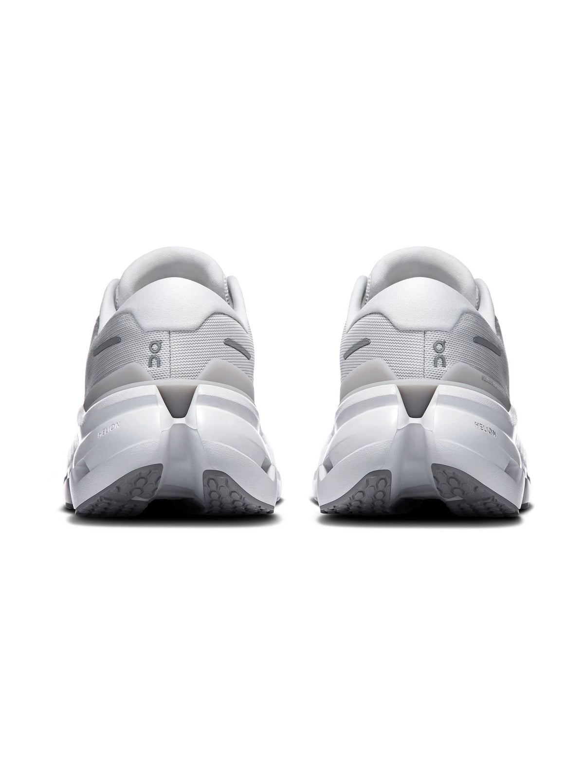 On cloudrunner 3 scarpa running da donna bianco