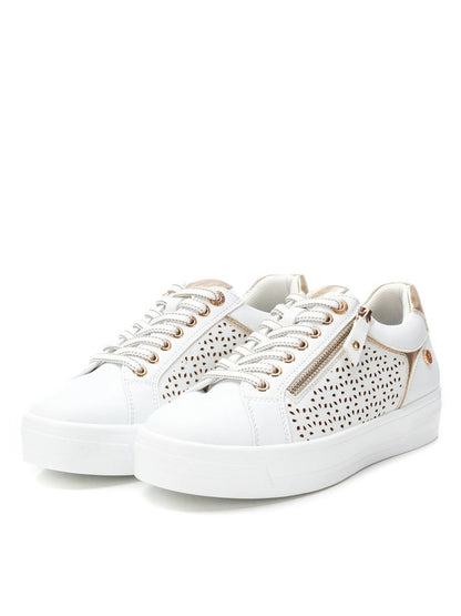 Xti sneakers da donna con platform e zip laterale in bianco
