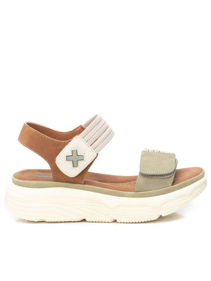 Sandali Xti beige da donna, comodi e pratici per il quotidiano