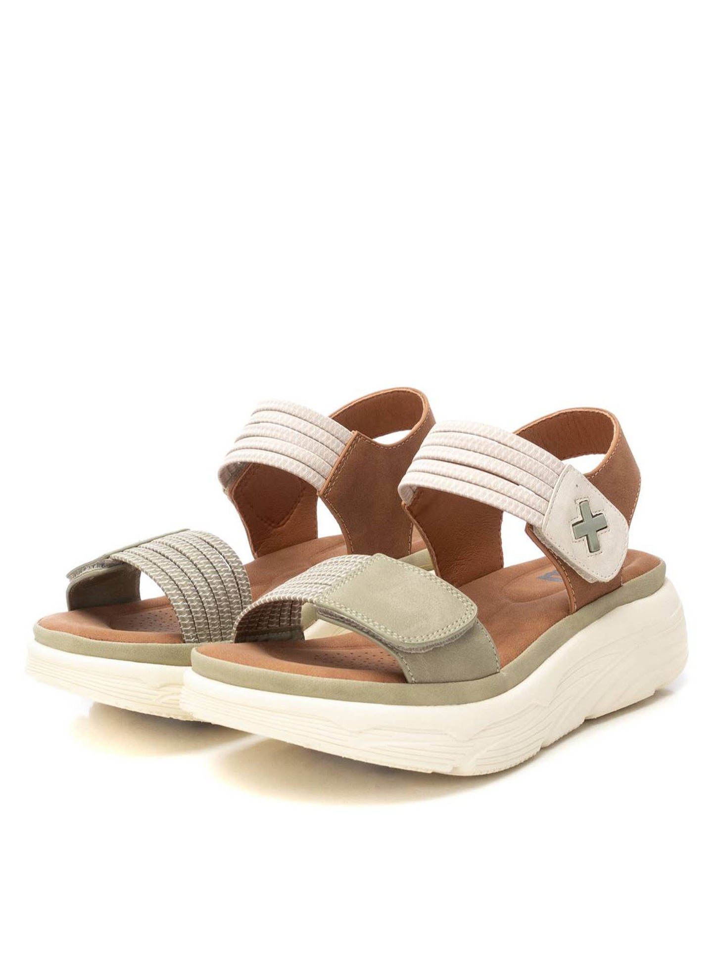 Sandali Xti beige da donna, comodi e pratici per il quotidiano