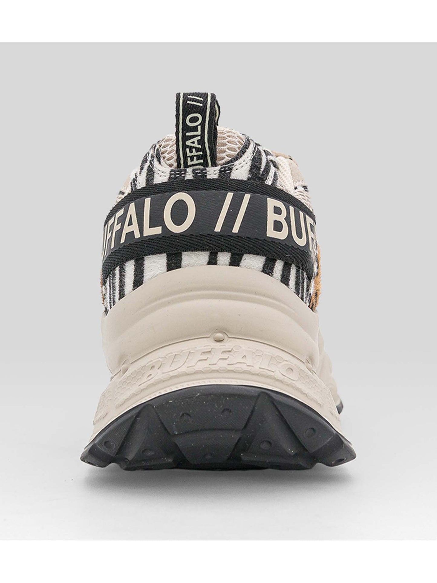 Sneakers Buffalo Yuno beige da donna alla moda