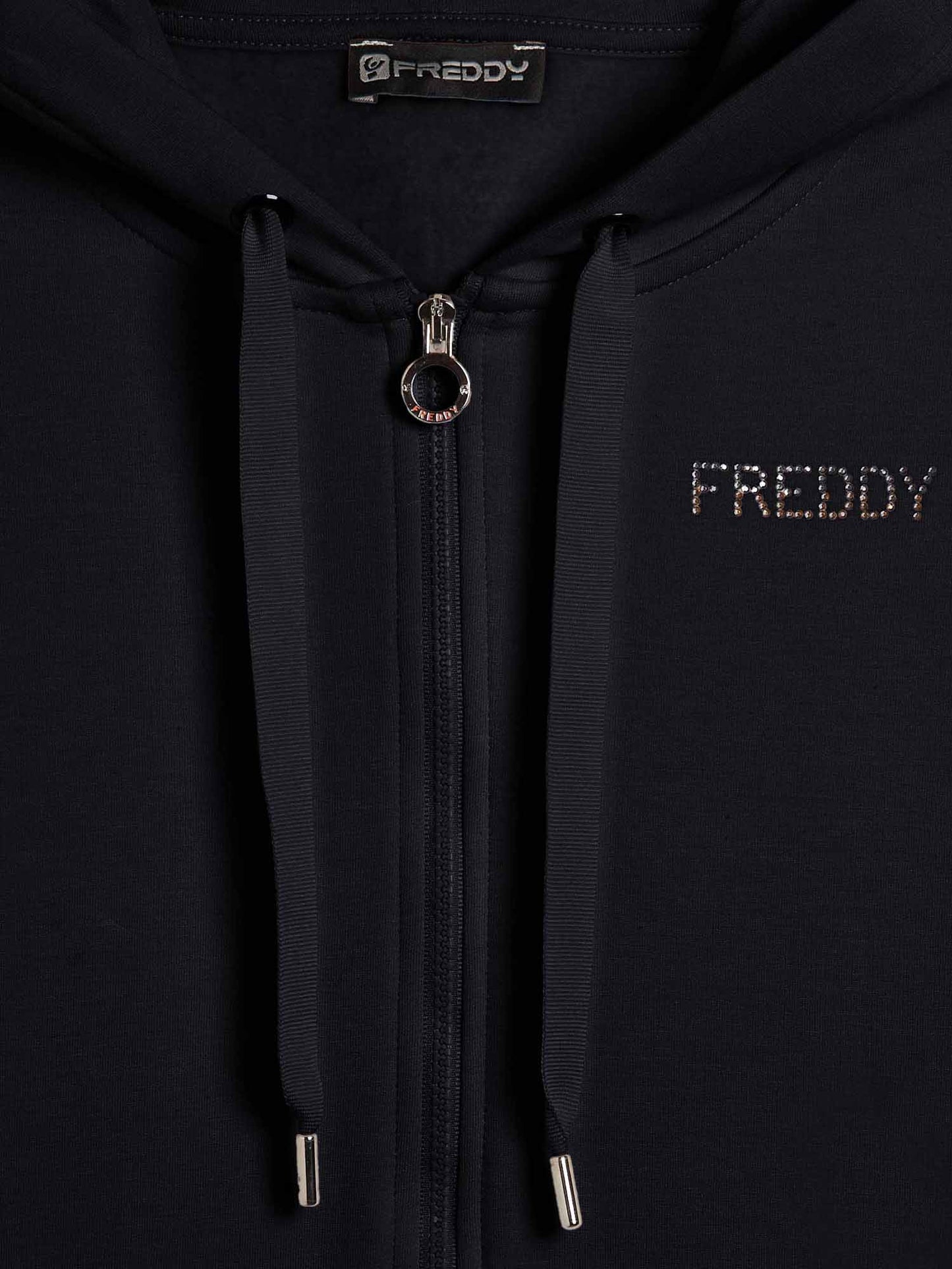 FREDDY COLLEGE LUXE