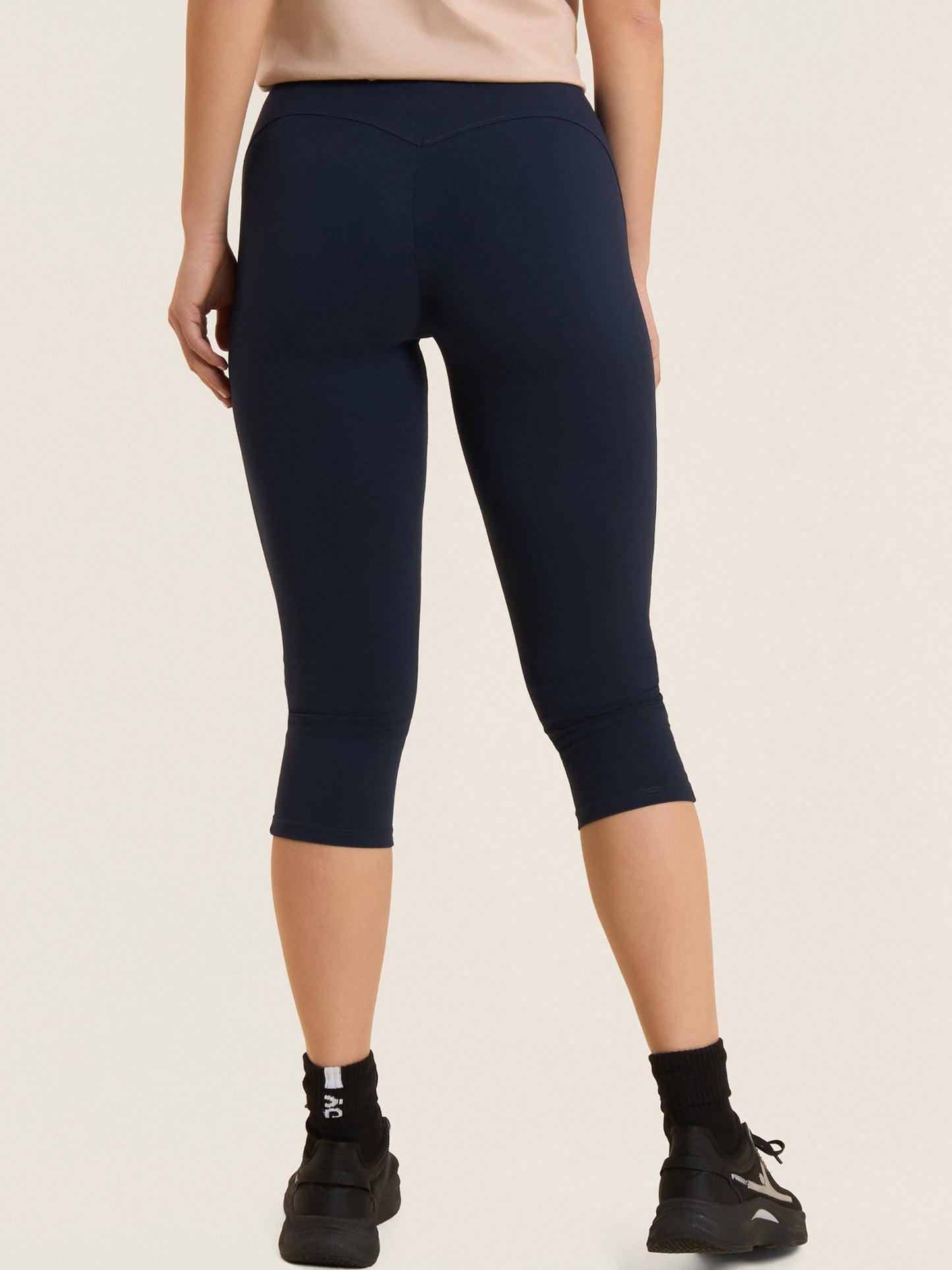 Pantaloni Core da donna in blu, essenziali e funzionali