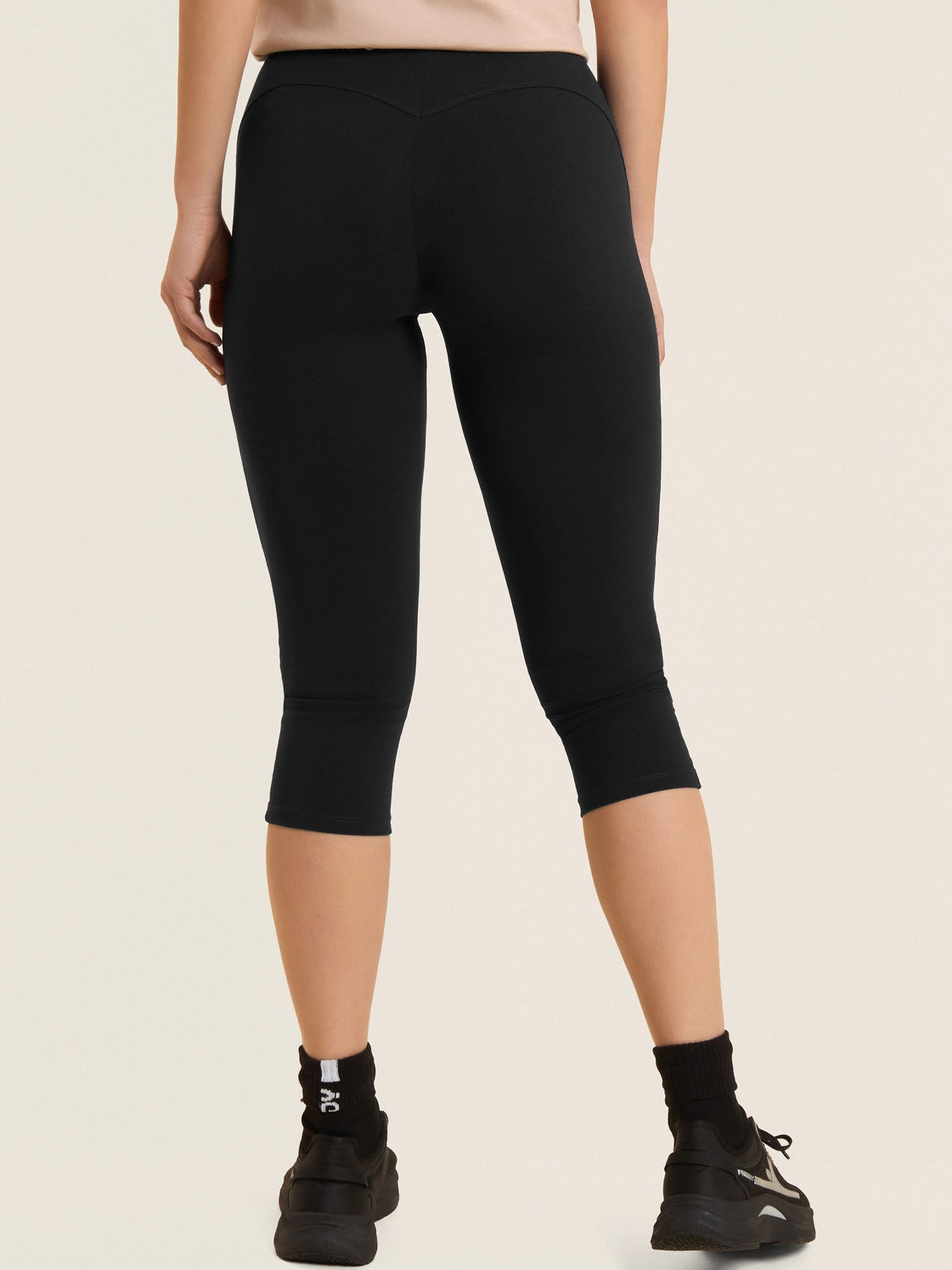 Pantaloni Freddy Core donna neri per primavera-estate