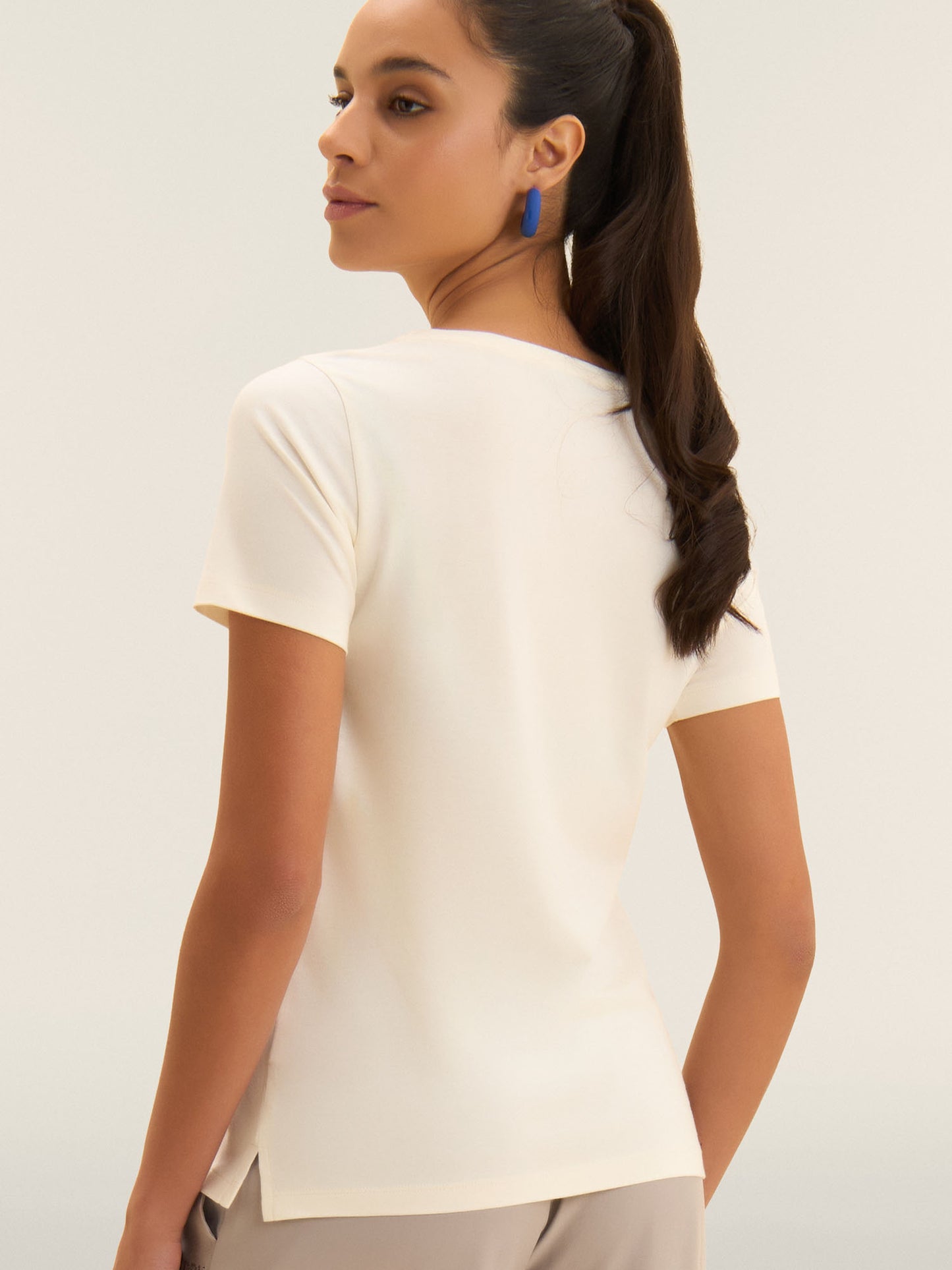 Freddy College Luxe, t-shirt donna crema a maniche corte con strass