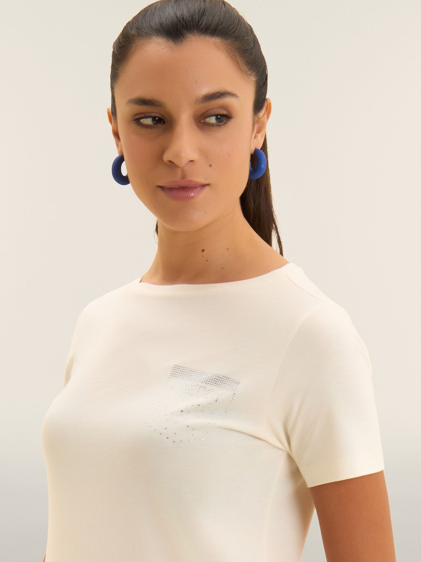 Freddy College Luxe, t-shirt donna crema a maniche corte con strass