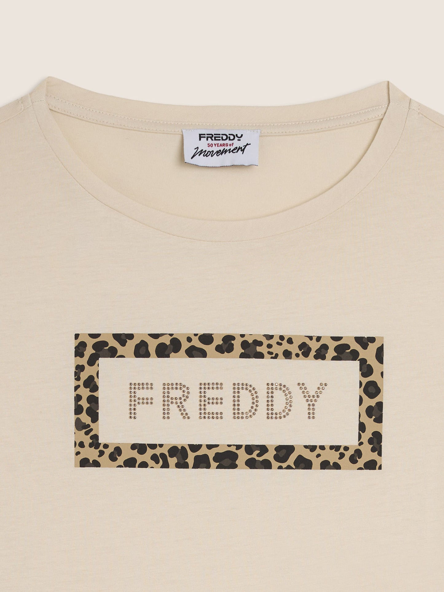 Freddy Slounge, t-shirt donna beige con logo e grafica animalier