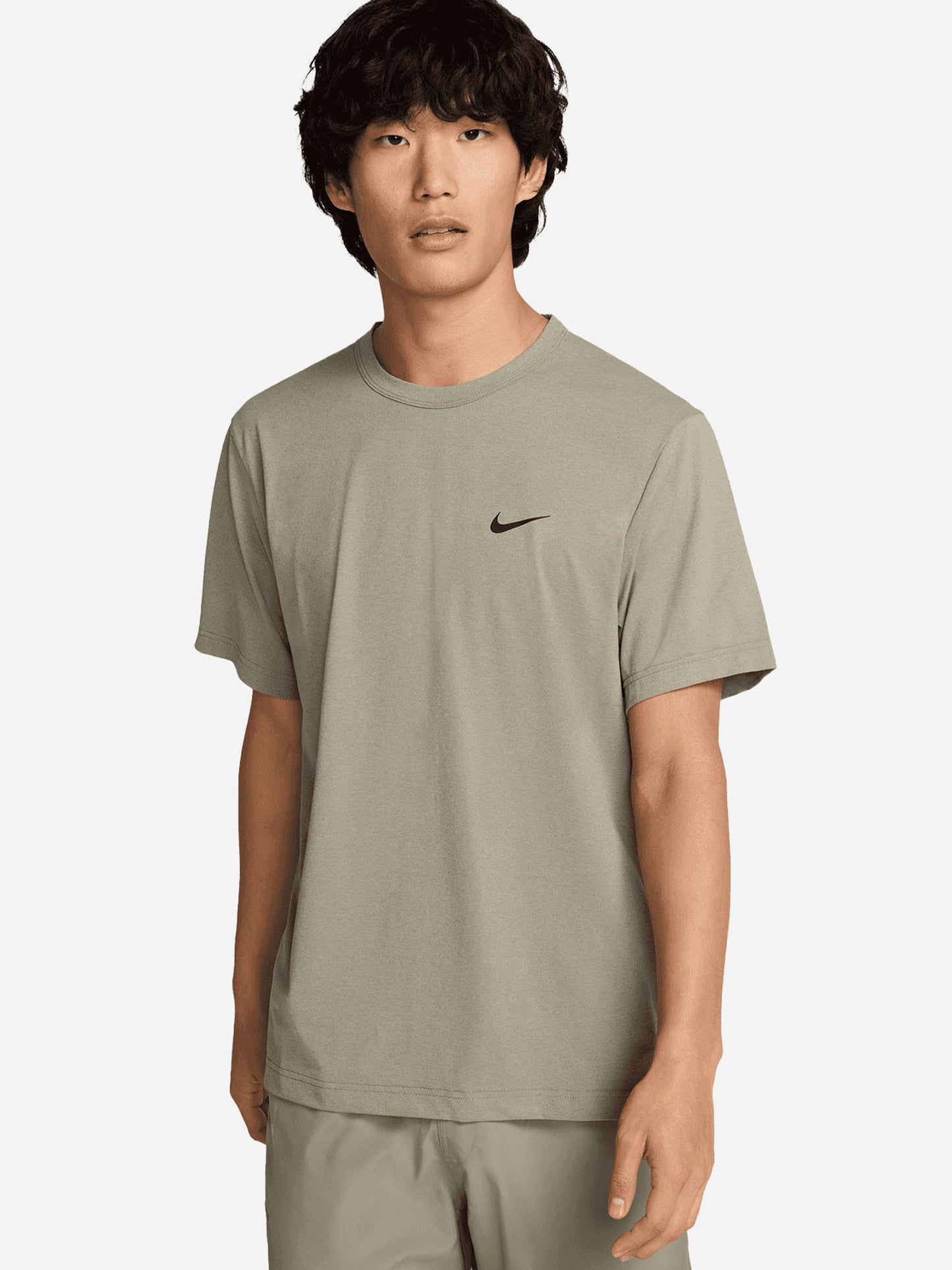 T-shirt Nike Hyverse Dri-FIT verde militare a maniche corte da uomo