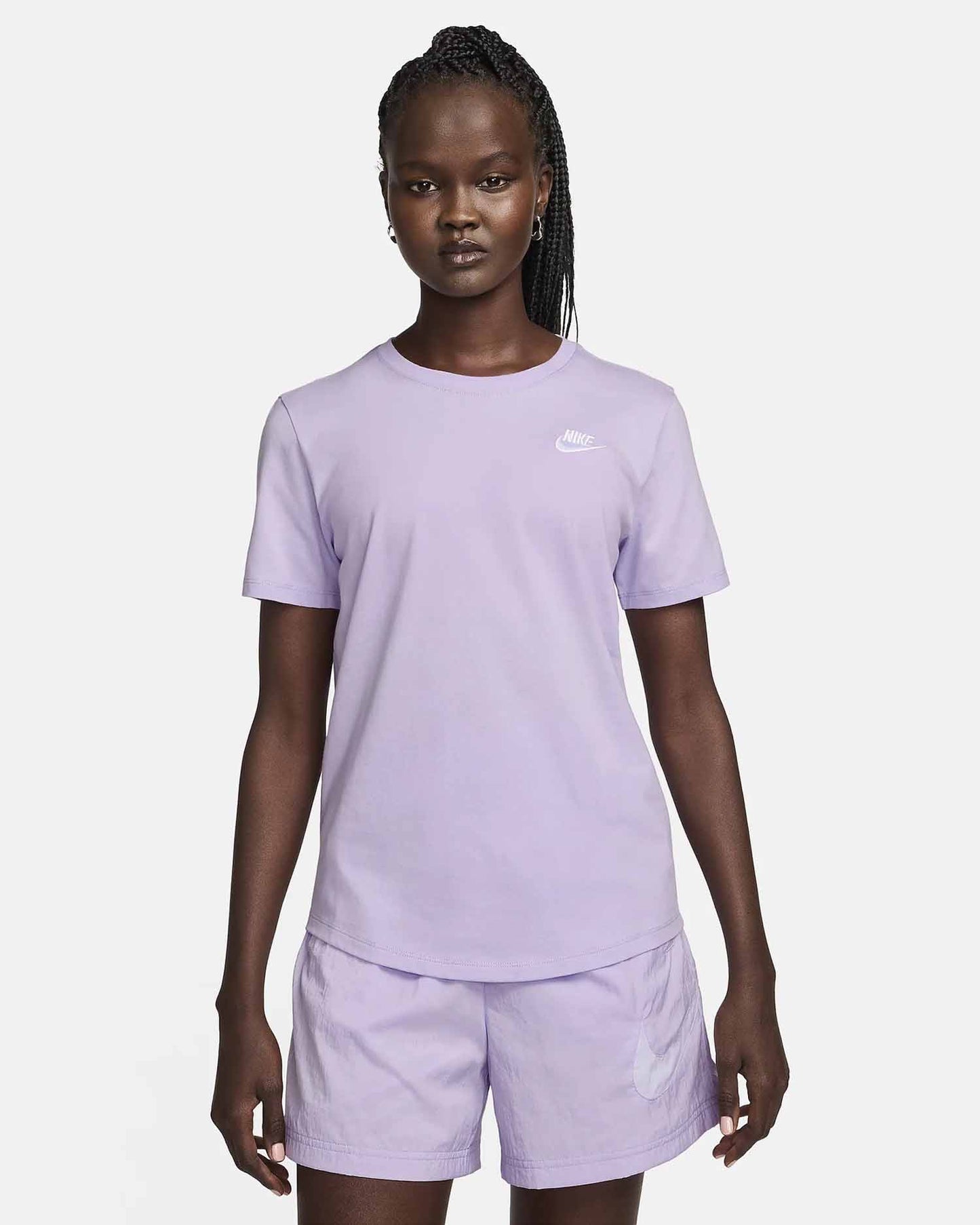 Nike Sportswear Club Essentials, t-shirt maniche corte da donna lilla