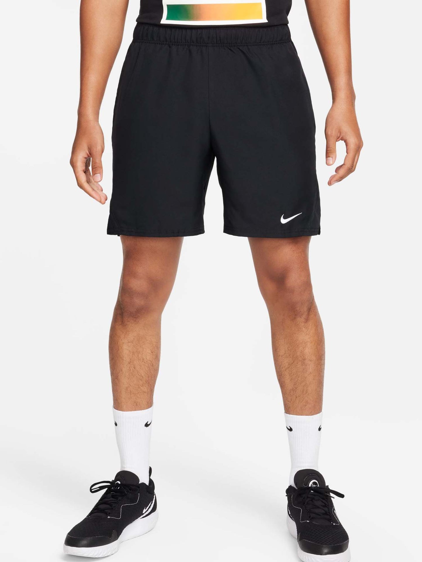 Shorts NikeCourt Victory neri da uomo per performance sportive