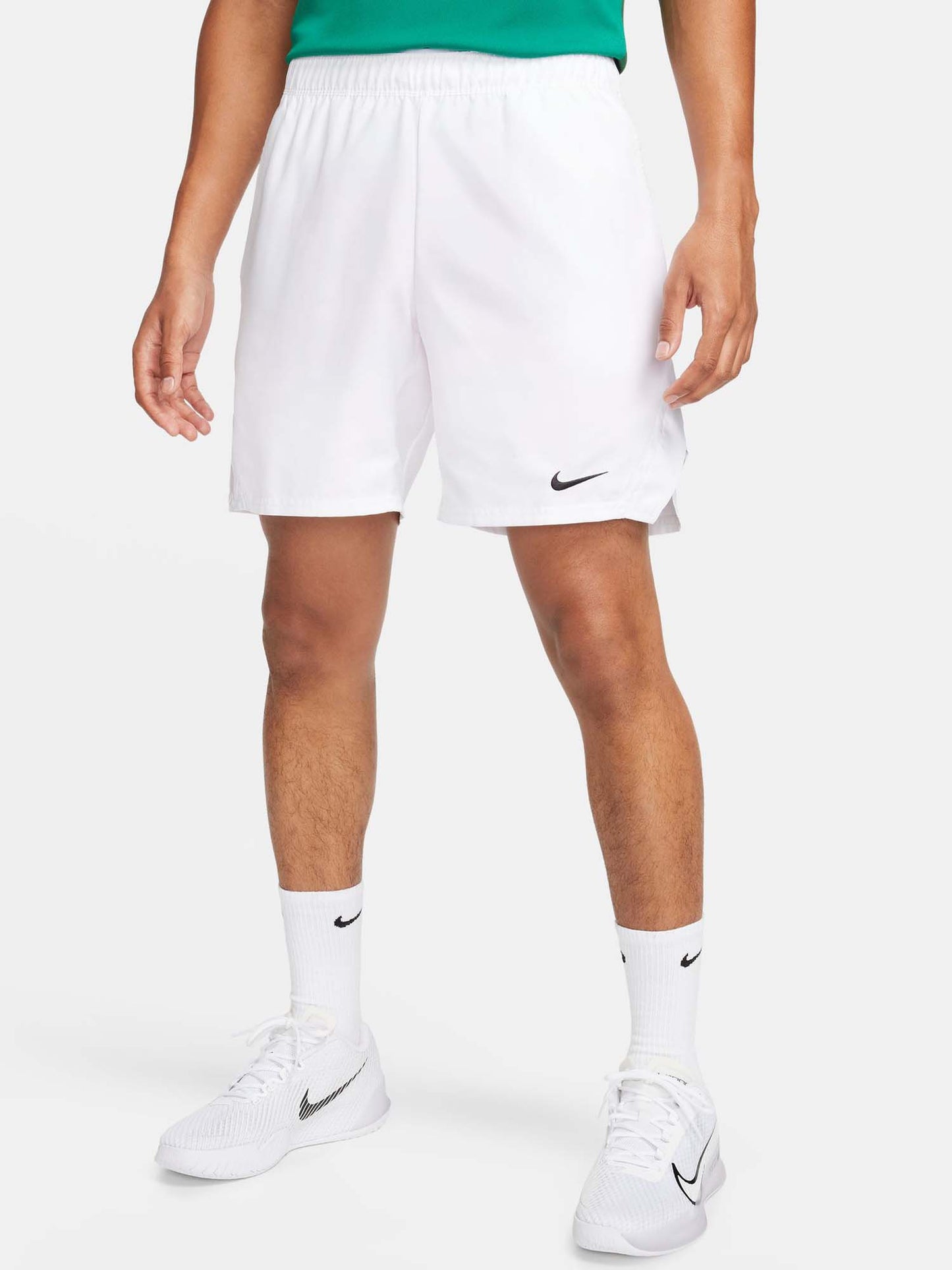 NikeCourt Victory, shorts da tennis bianchi uomo con tecnologia Dri-FIT