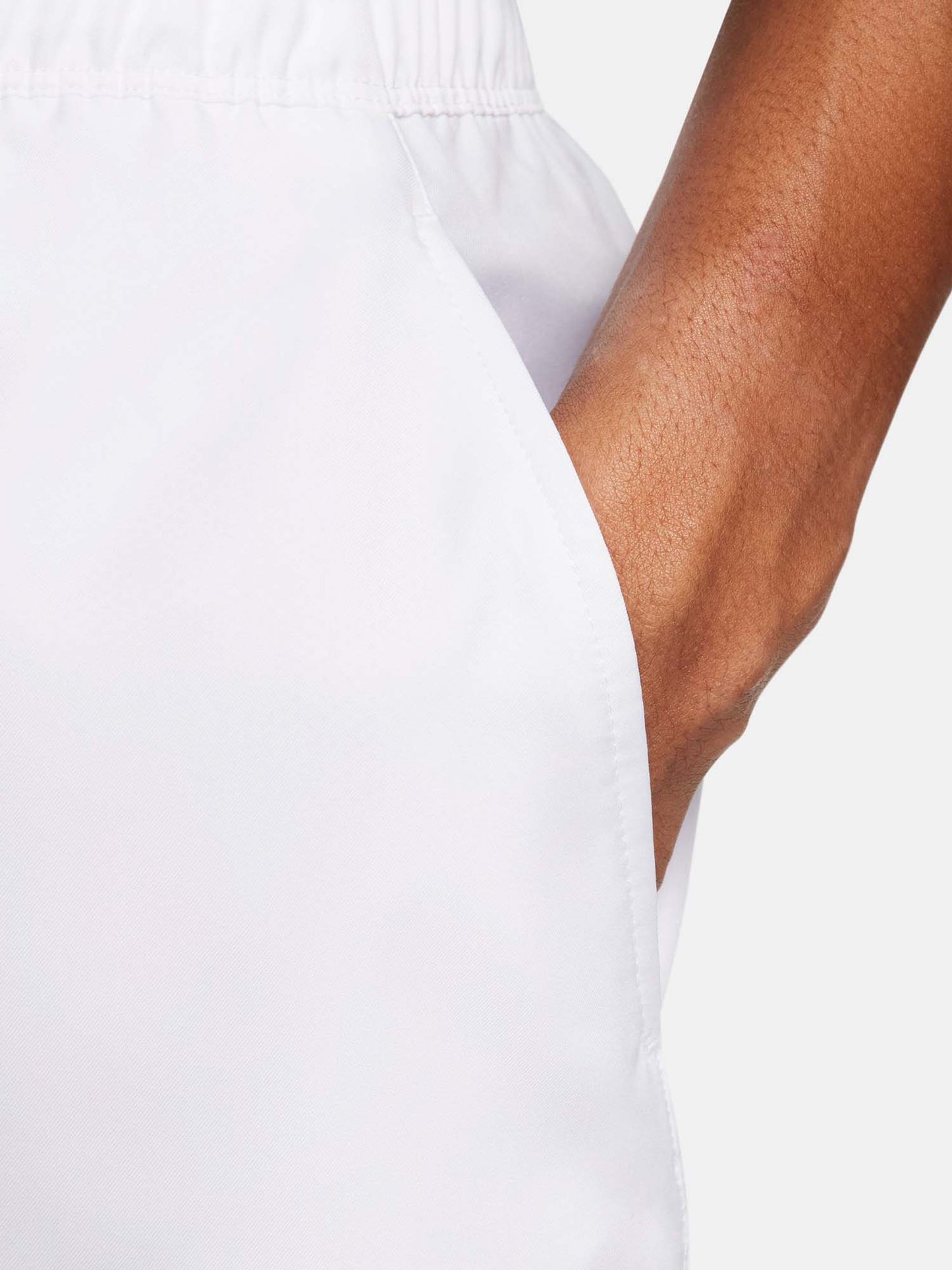 NikeCourt Victory, shorts da tennis bianchi uomo con tecnologia Dri-FIT