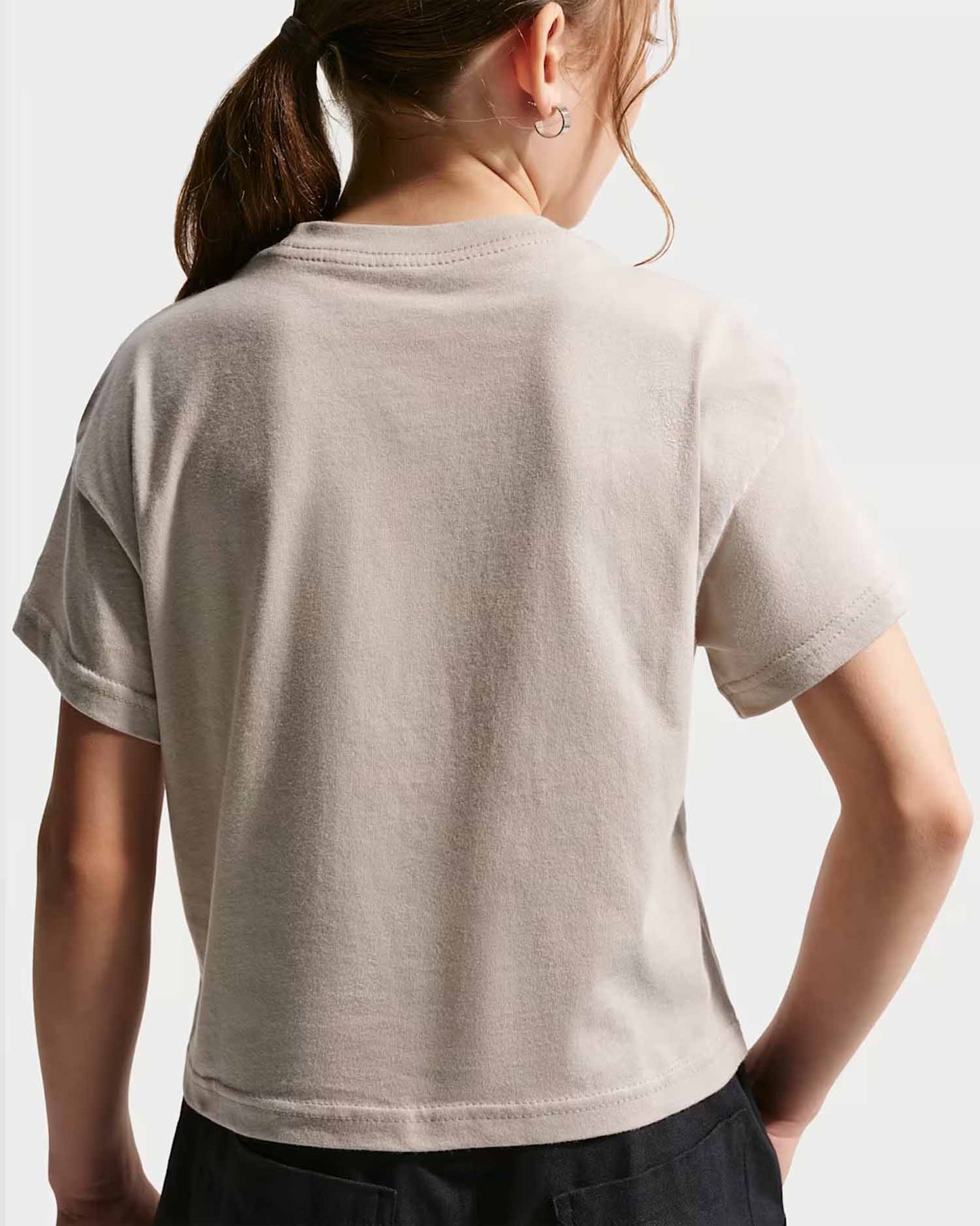Nike Sportswear Essential, t-shirt maniche lunghe da unisex bambino grigia