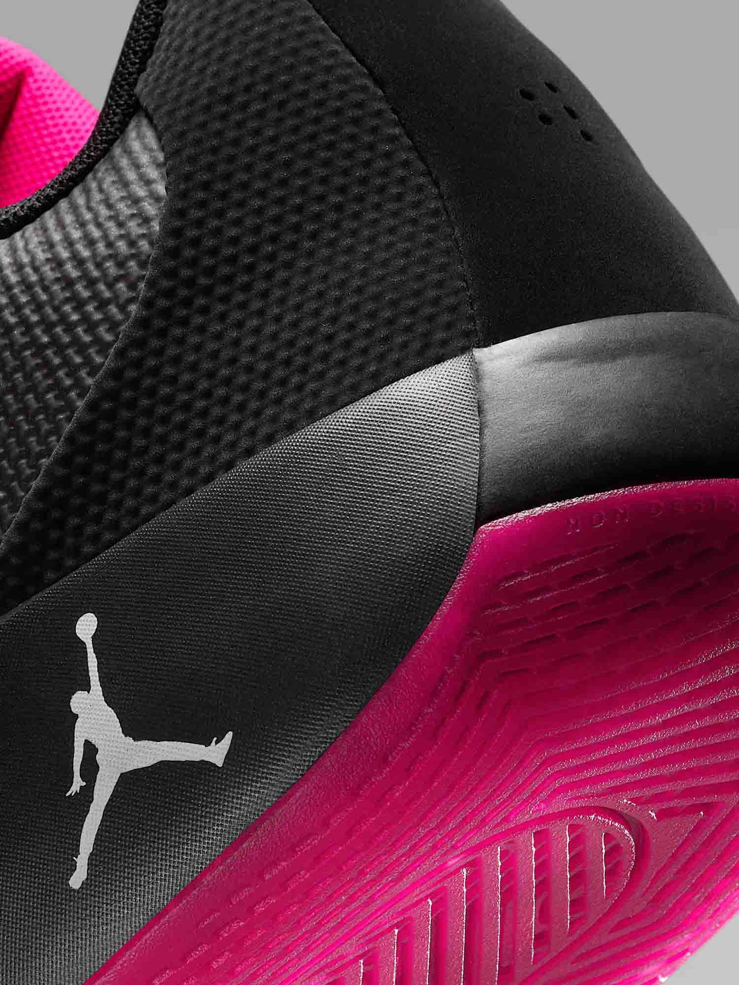 SCARPA BASKET LUKA 77 JORDAN DA UOMO NERO
