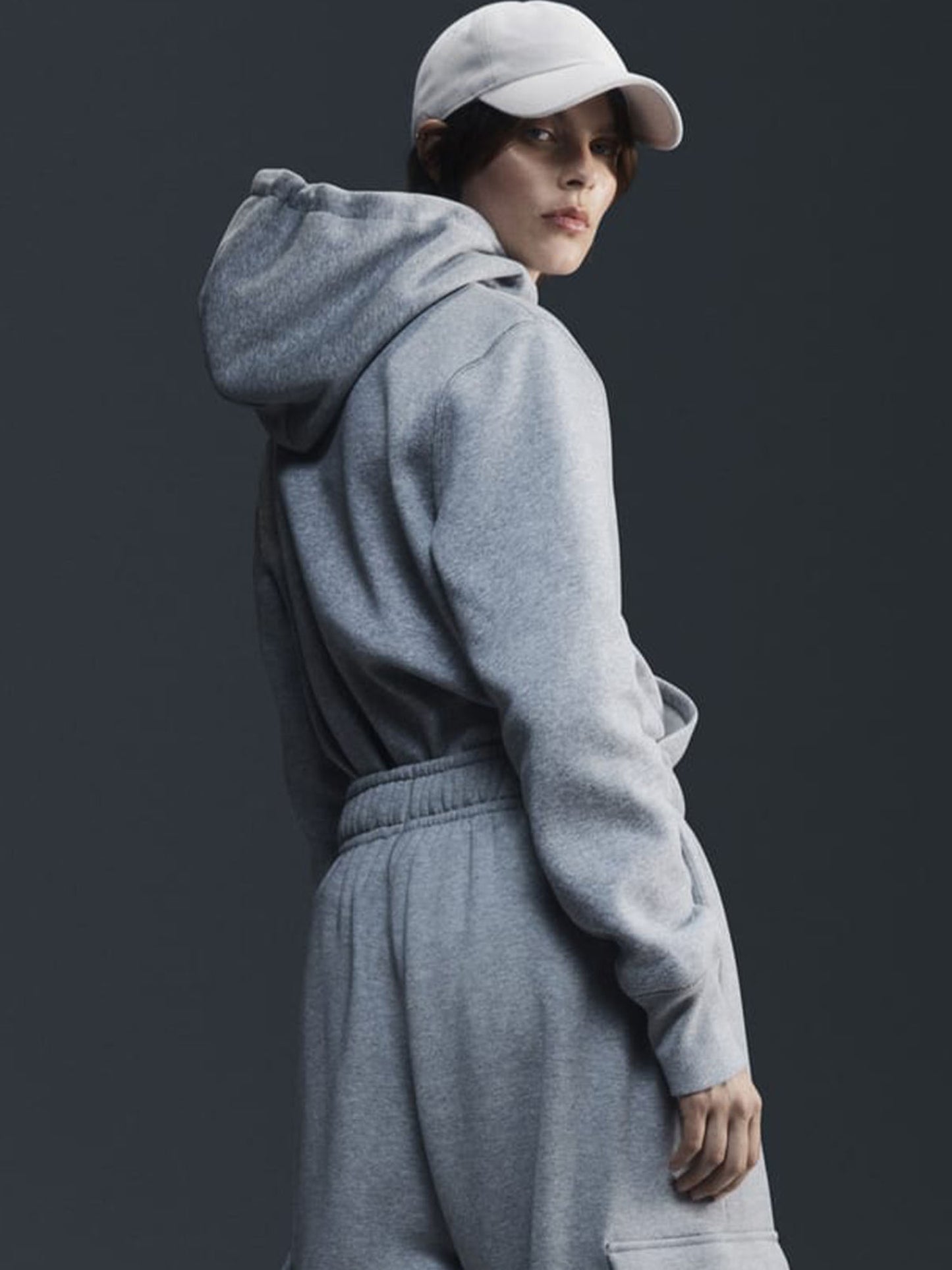 FELPA CON CAPPUCCIO NIKE DA DONNA  GRIGIO