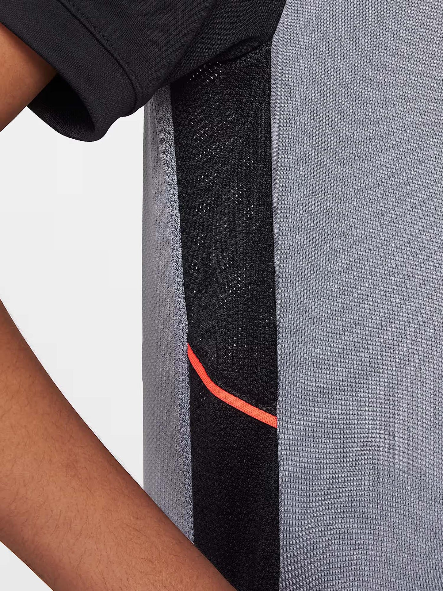 T-SHIRT CALCIO ACADEMY NIKE DA BAMBINO GRIGIO