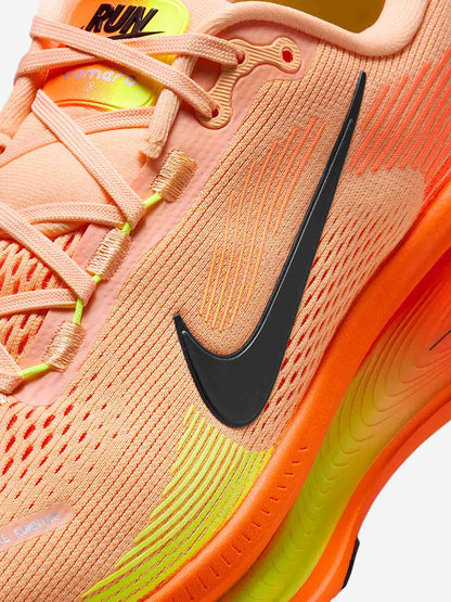 SNEAKERS VOMERO 18 NIKE DA UOMO ARANCIONE