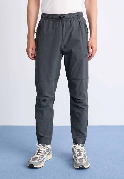 Nike Tech Wove, pantalone da uomo grigio