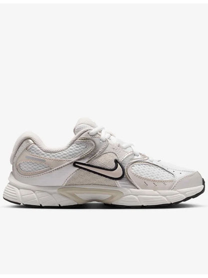 NIKE V5 RNR 3 GS