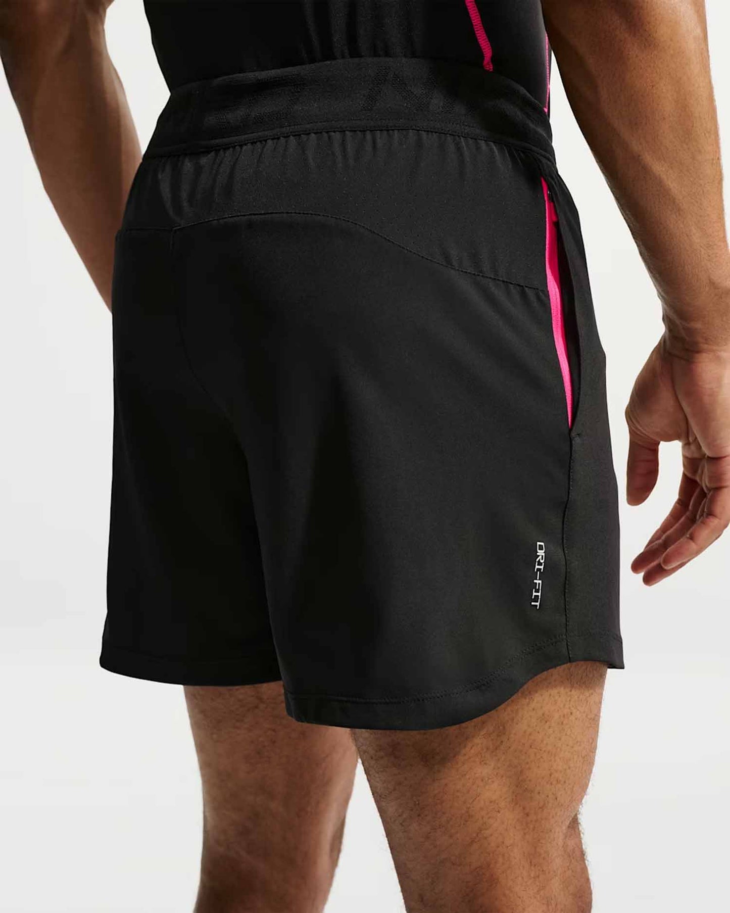 Nike Pro Training, shorts da uomo multicolore