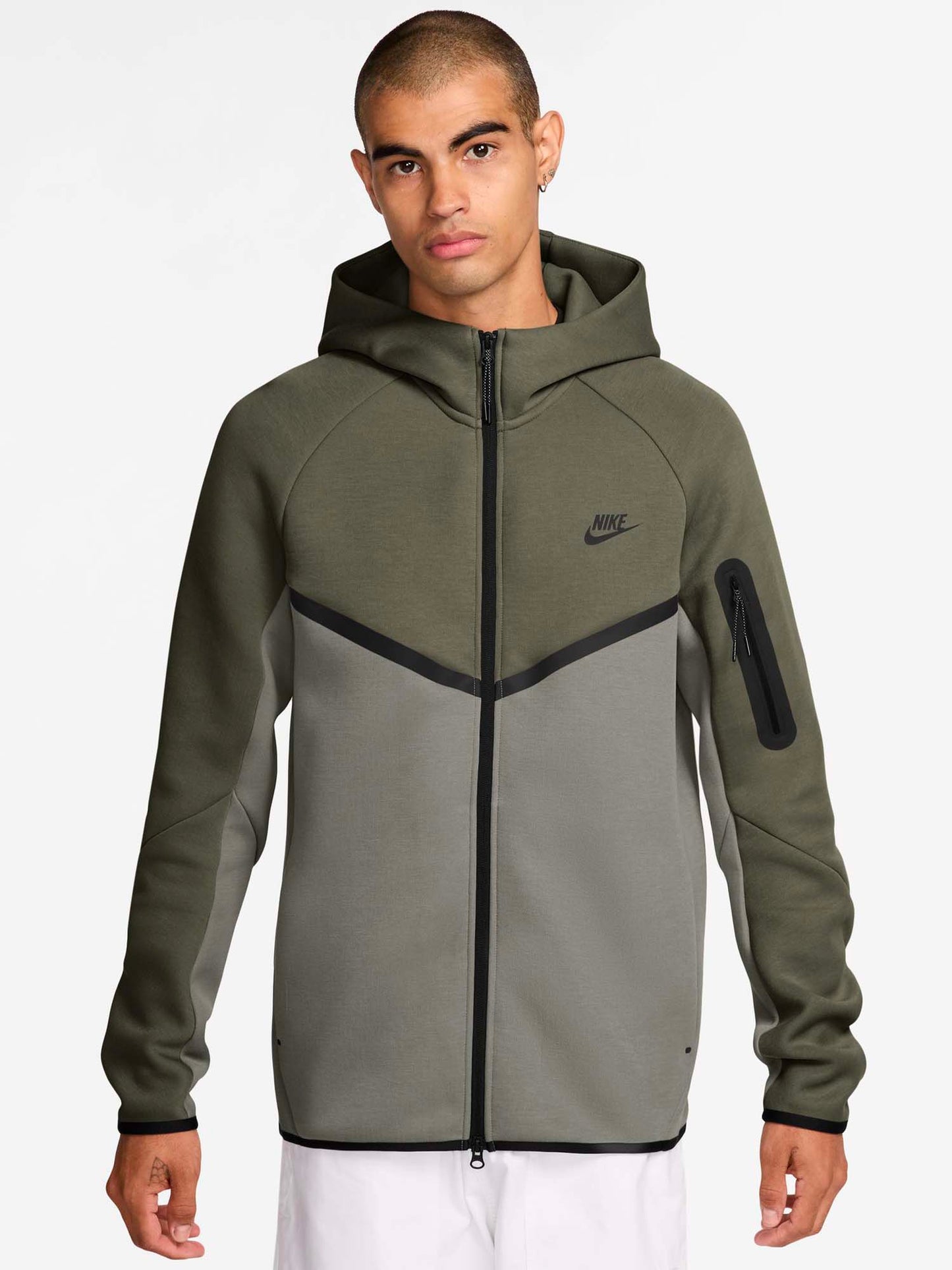 FELPA TECH CON CAPPUCCIO NIKE UOMO OLIVA