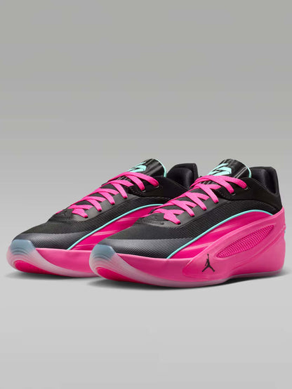 Nike Luka 5, sneakers da uomo fucsia