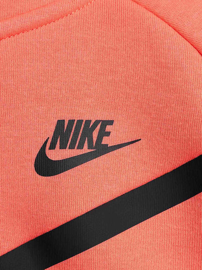 FELPA TECH NIKE DA BAMBINA MANGO