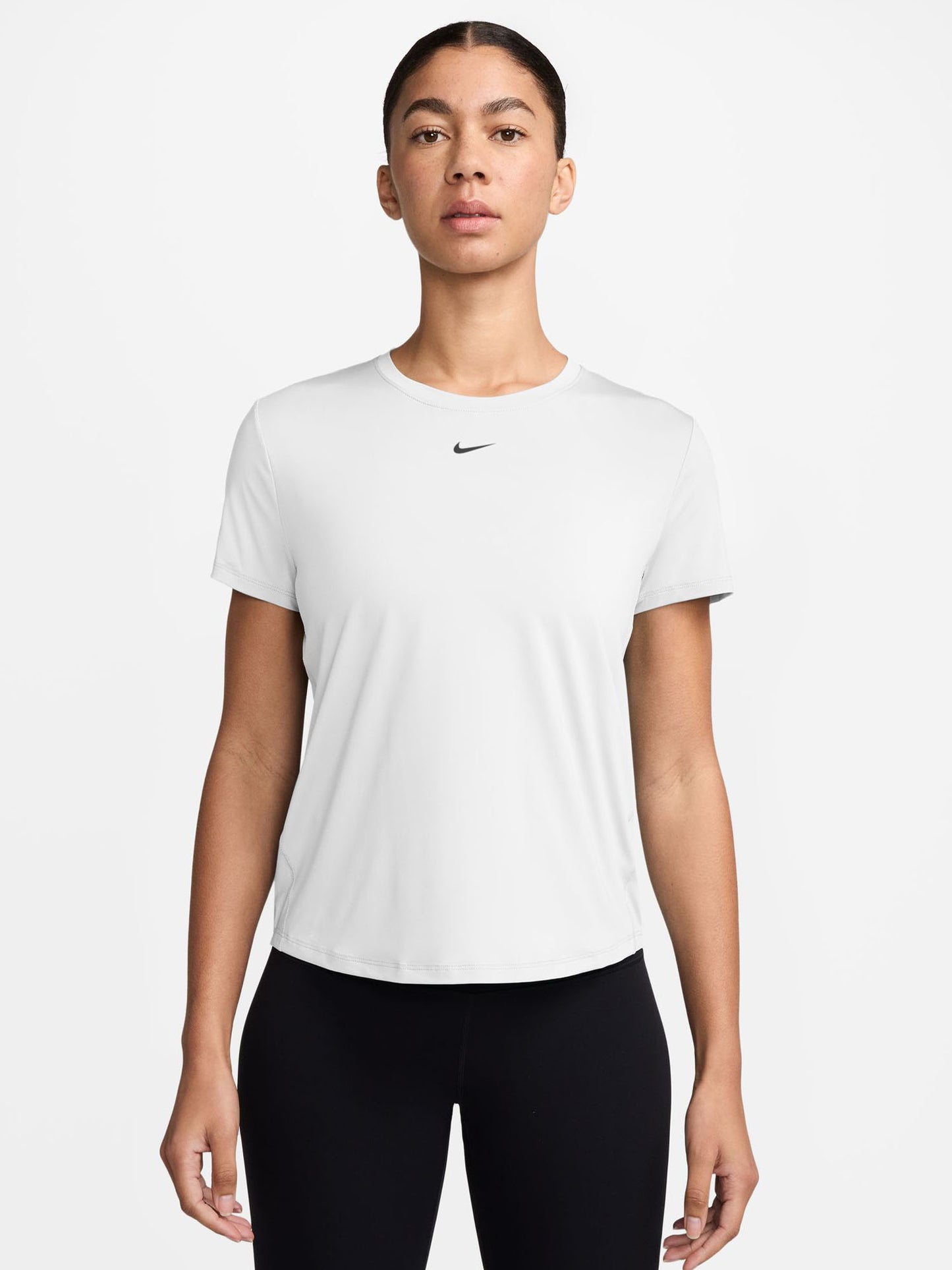 T-shirt Nike One Classic da donna bianca per training