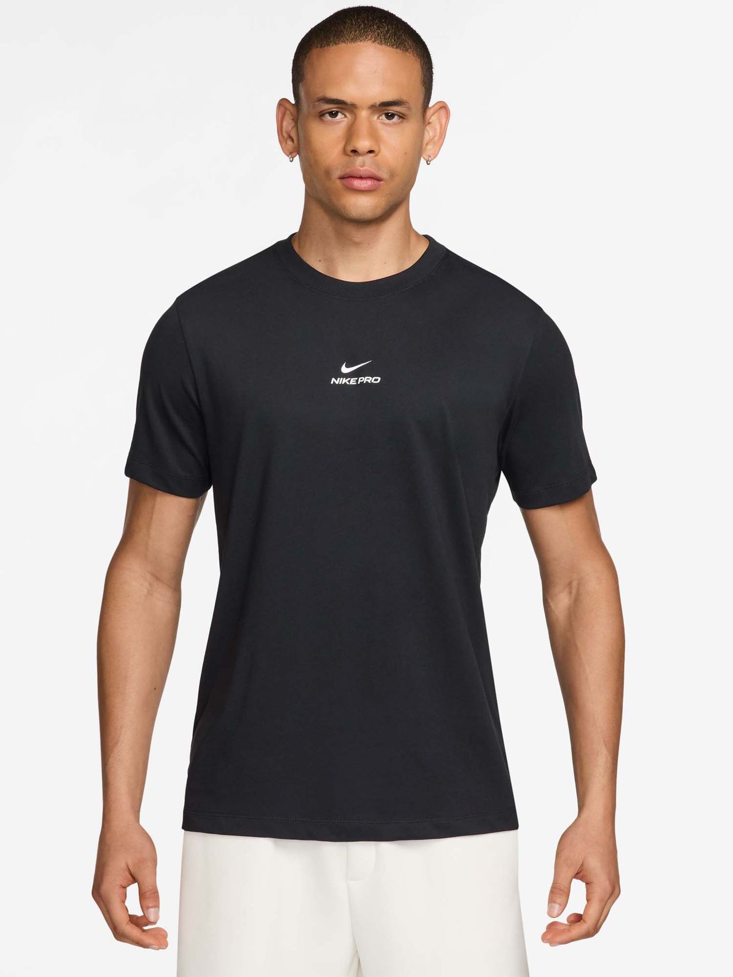 Nike Dri-FIT Studio Pro, t-shirt da Uomo nera per la primavera