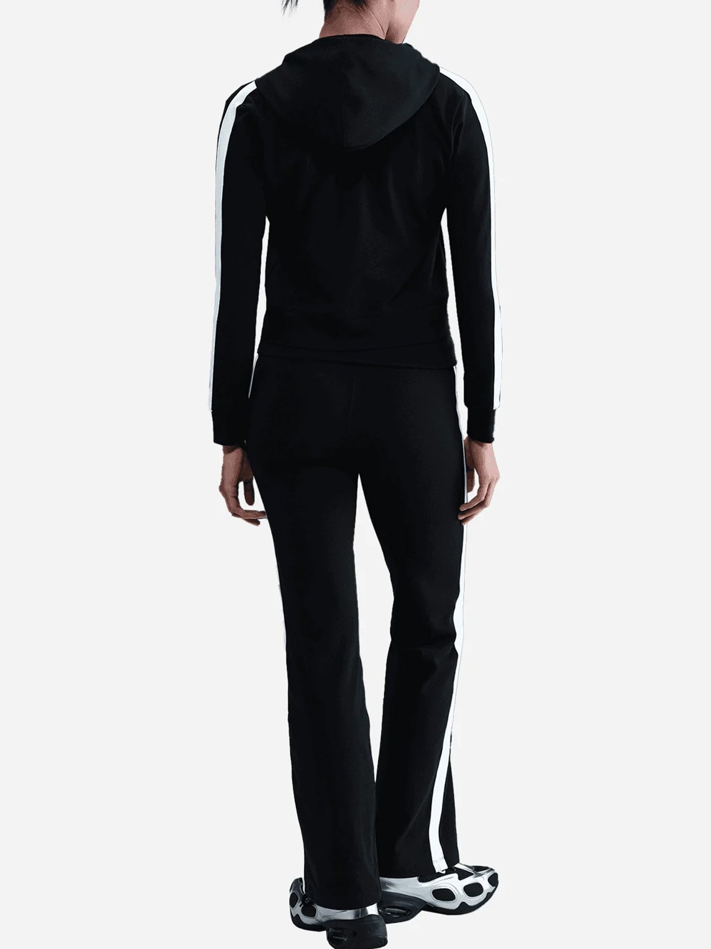 FELPA CON CAPPUCCIO E ZIP NIKE DA DONNA NERO