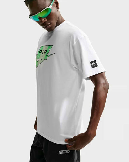 Nike Sportswear, t-shirt maniche corte da uomo bianca