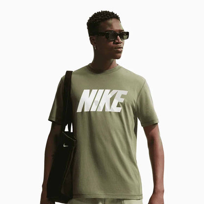 Nike Club Varsity SS Lifestyle, t-shirt maniche corte da uomo verde