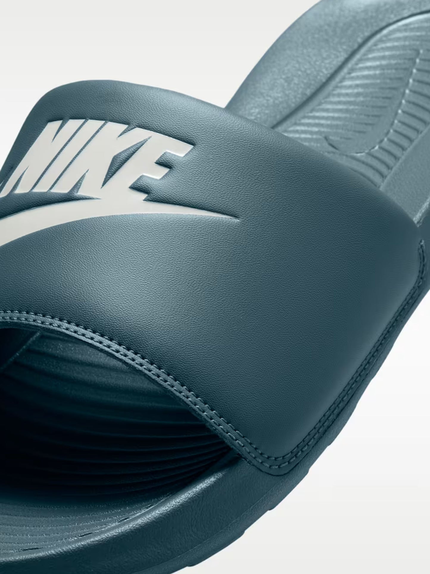 Nike Victori One, ciabatte da uomo grigie