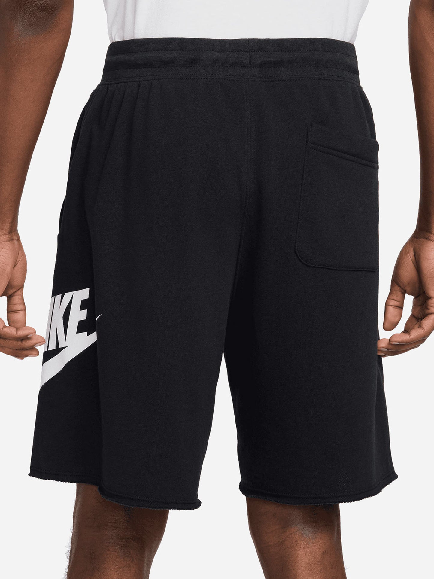 Shorts Nike Club French Terry da uomo in nero per uso sportivo